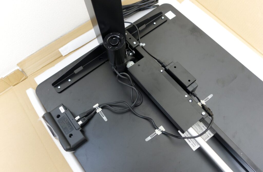 組み立て, サンワサプライ, スタンディングデスク, 電動昇降デスク, 昇降デスク, パソコンデスク, デスクレビュー, 購入レビュー